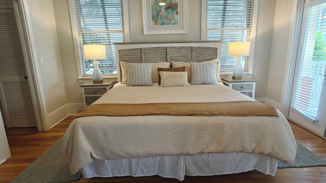 Photo of Bedroom in Emerald Waters Village