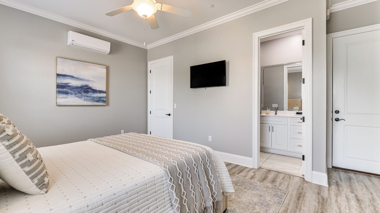 Photo of Bedroom in Old Town