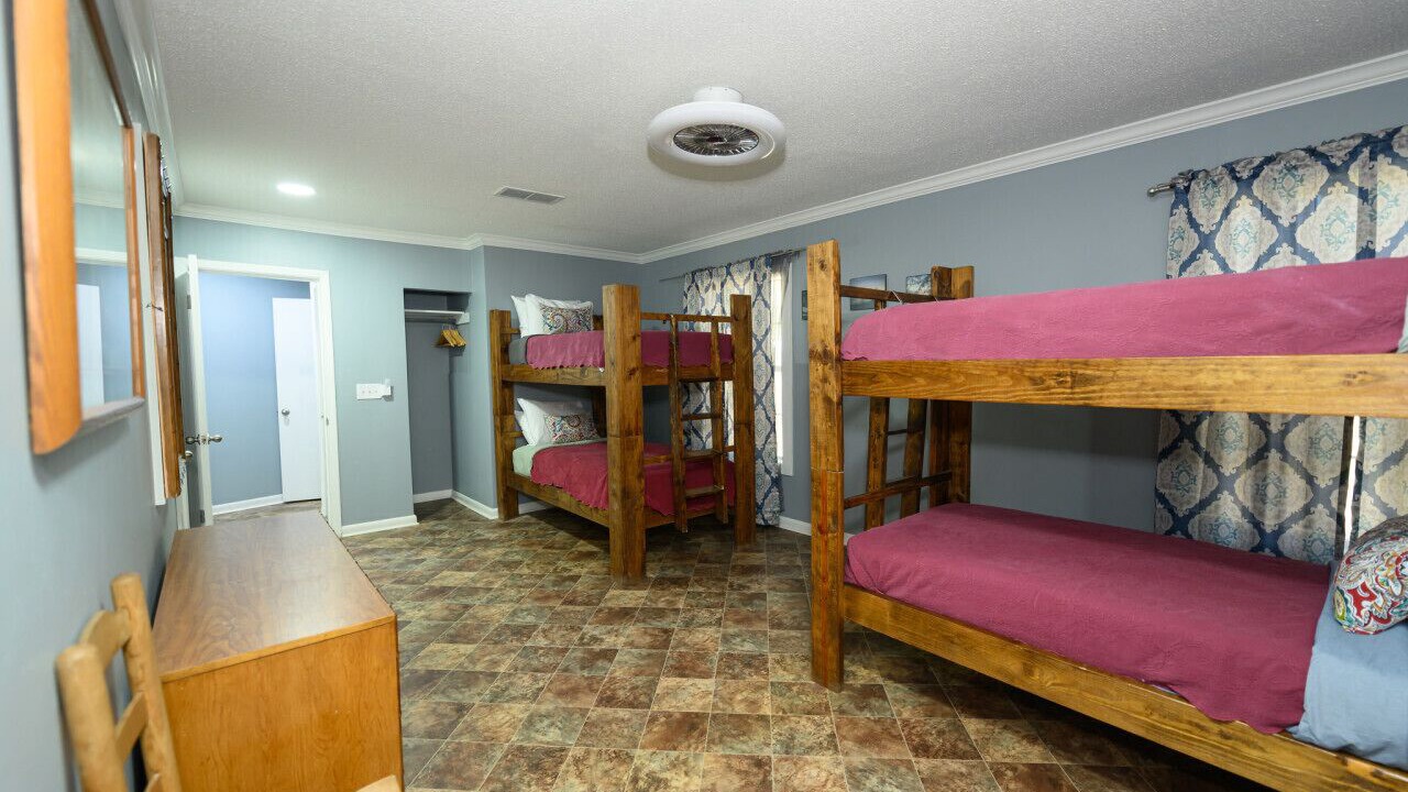 Photo of Bedroom in Lake Village