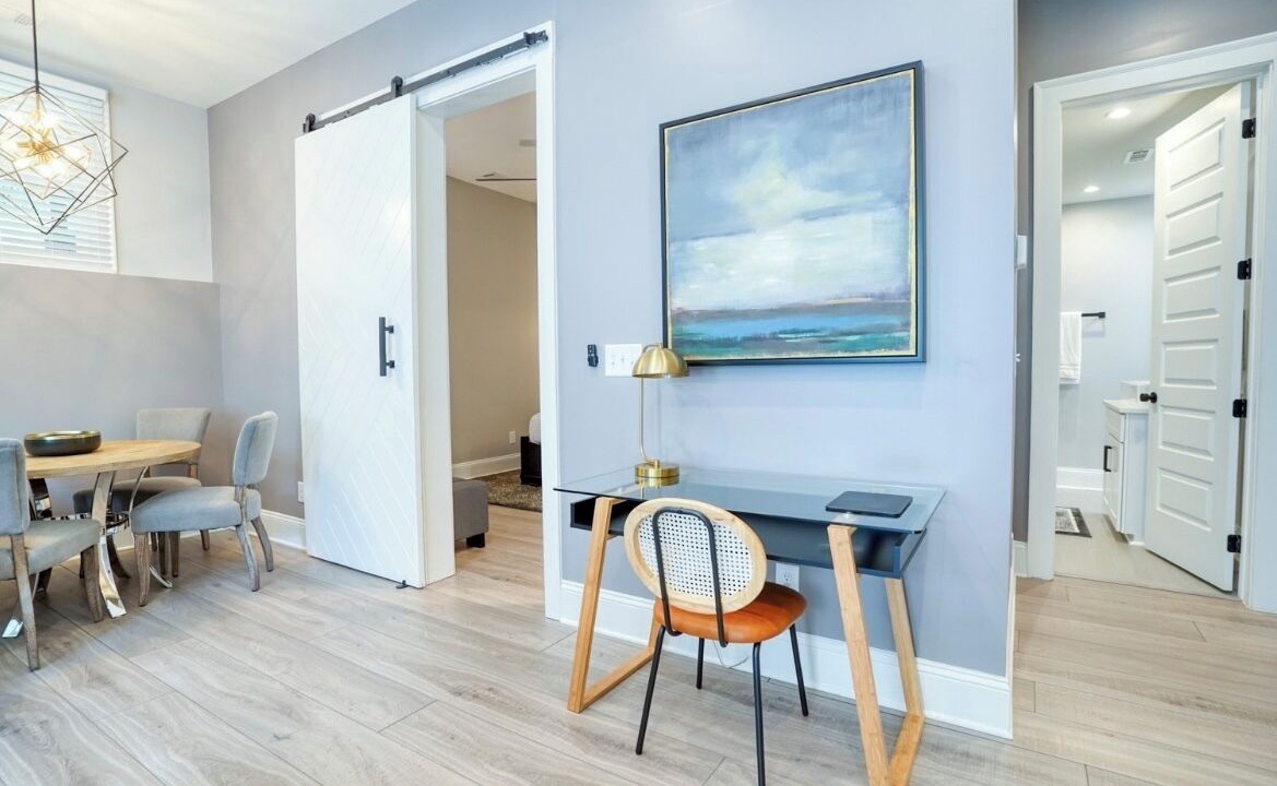 Photo of Bedroom in Midtown
