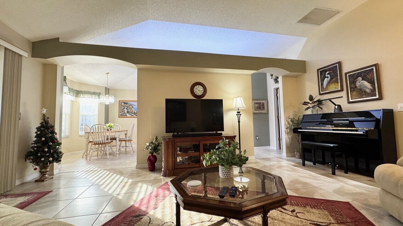 Photo of Livingroom in Chatham
