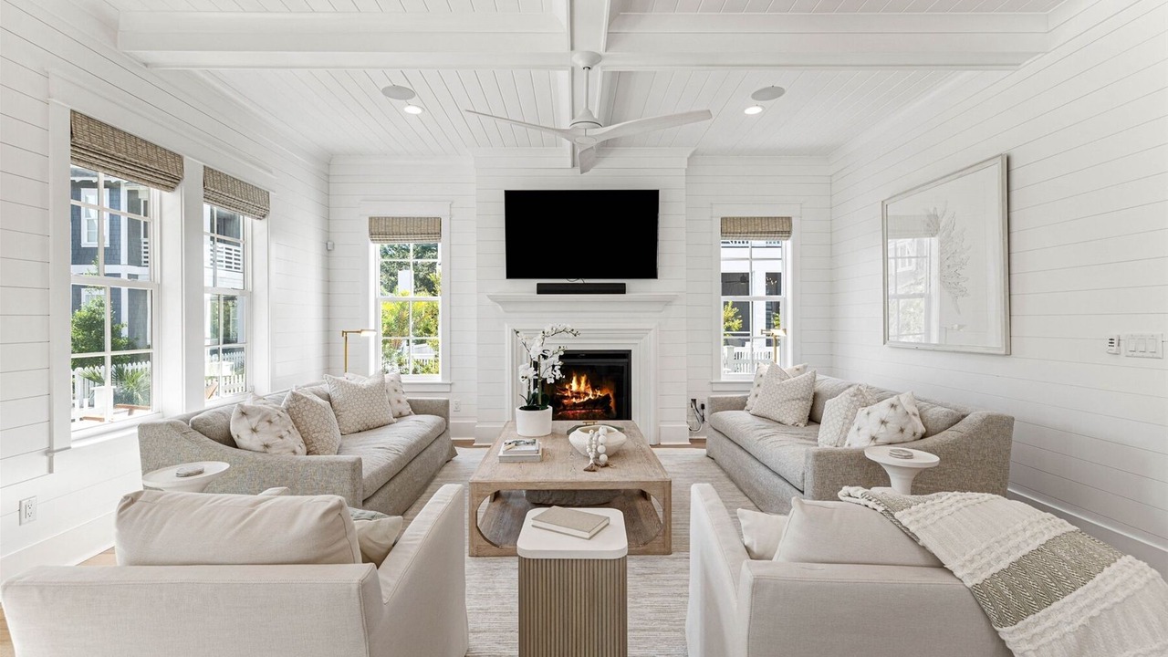 Photo of Livingroom in WaterSound West Beach