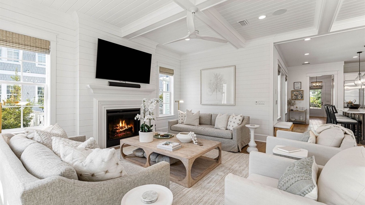 Photo of Livingroom in WaterSound West Beach