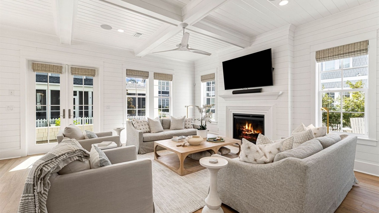 Photo of Livingroom in WaterSound West Beach