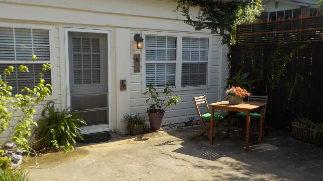Photo of Outdoor in East Hill