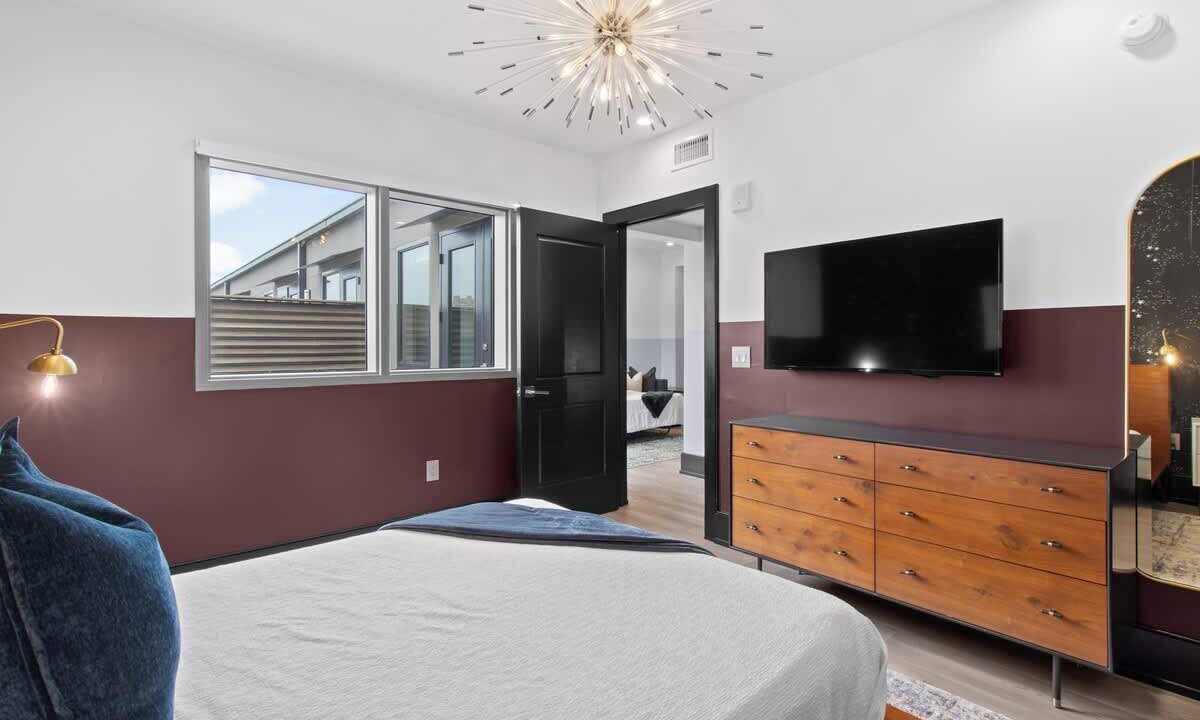 Photo of Bedroom in Central Business District