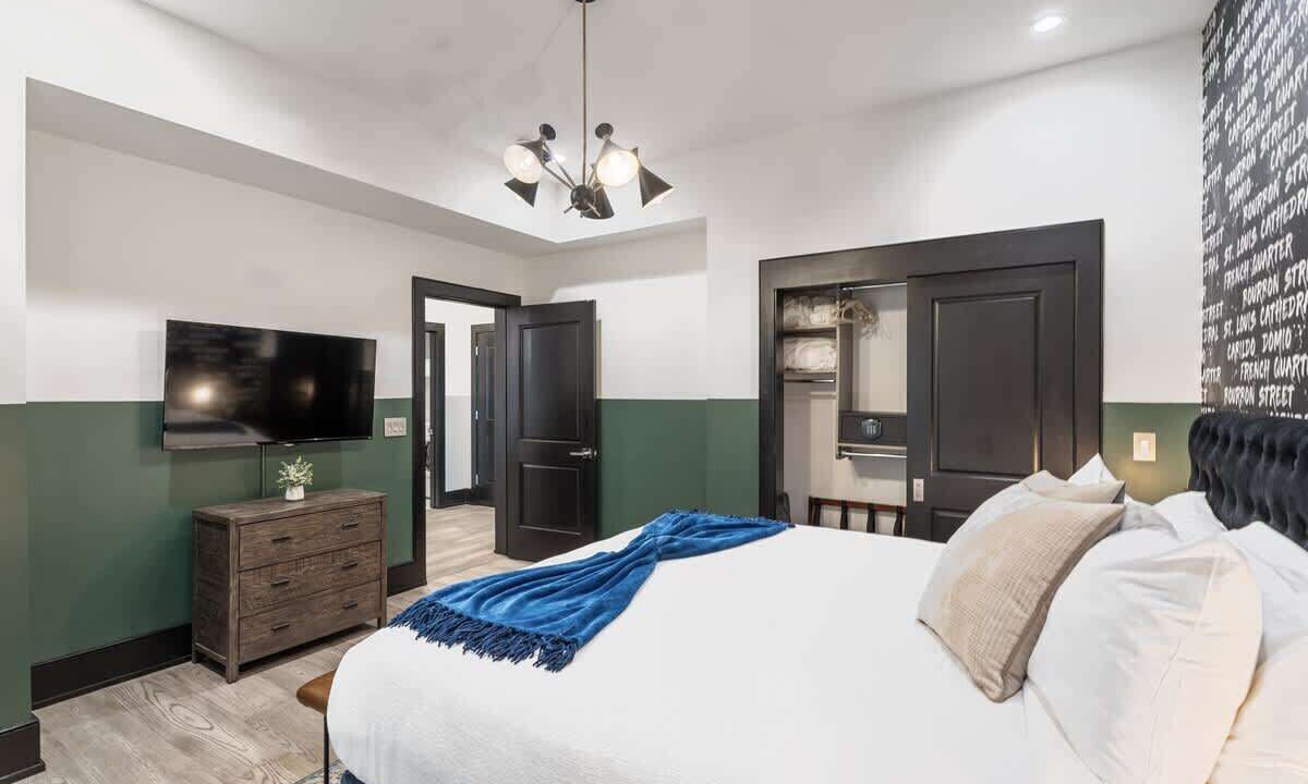 Photo of Bedroom in Central Business District