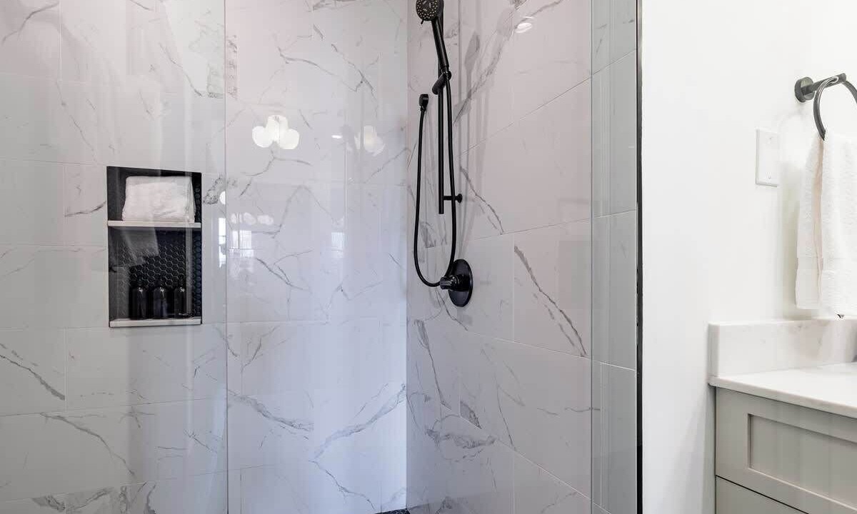 Photo of Bathroom in Central Business District