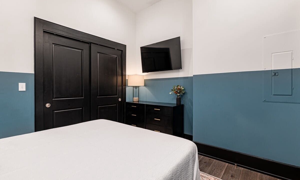 Photo of Bedroom in Central Business District