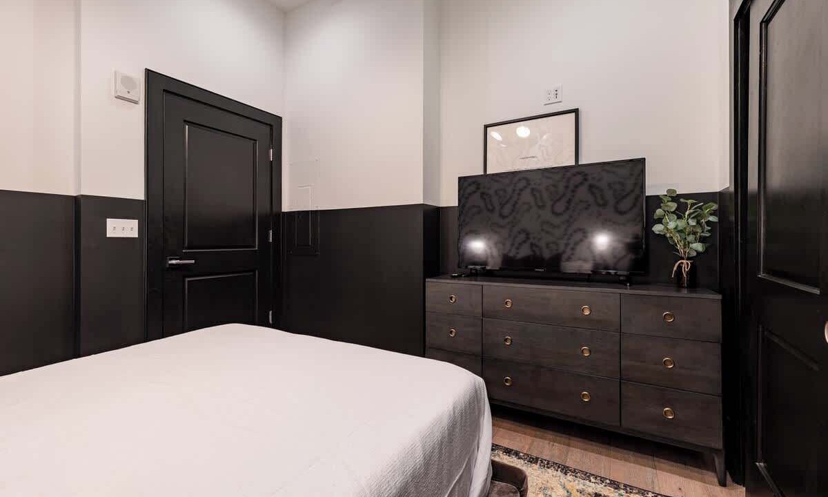 Photo of Bedroom in Central Business District