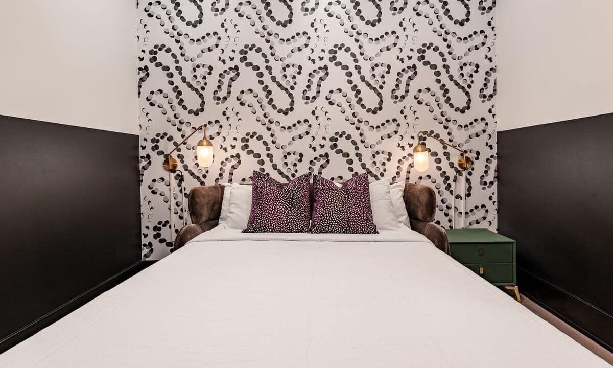 Photo of Bedroom in Central Business District