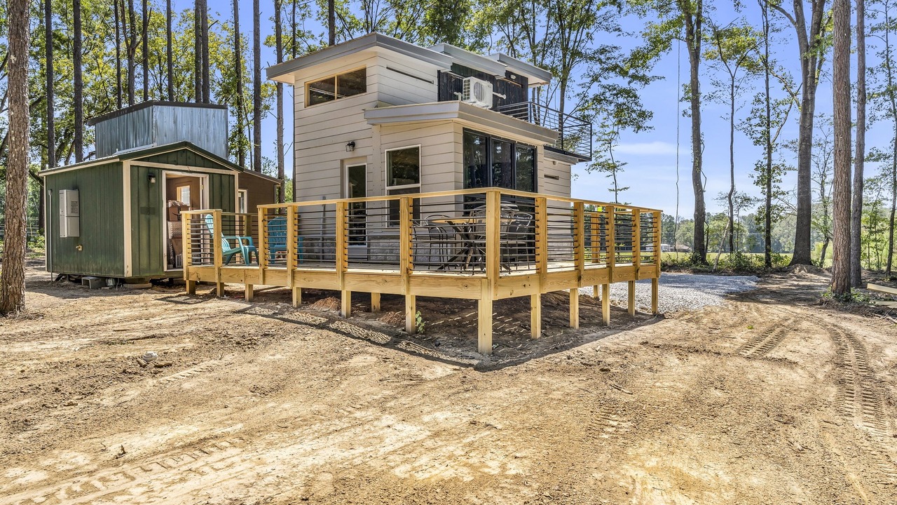 Photo of Outdoor in Starkville