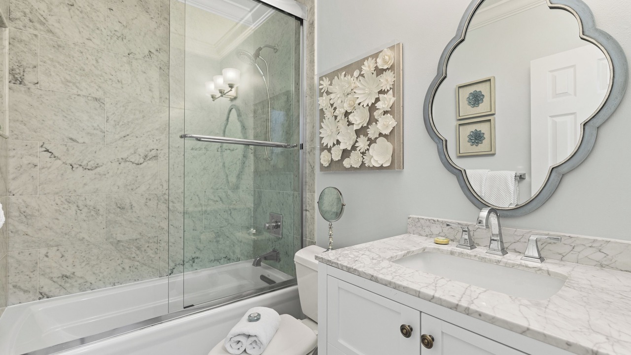 Photo of Bathroom in Dune Allen Beach