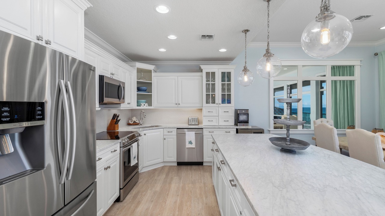 Photo of Kitchen in Dune Allen Beach