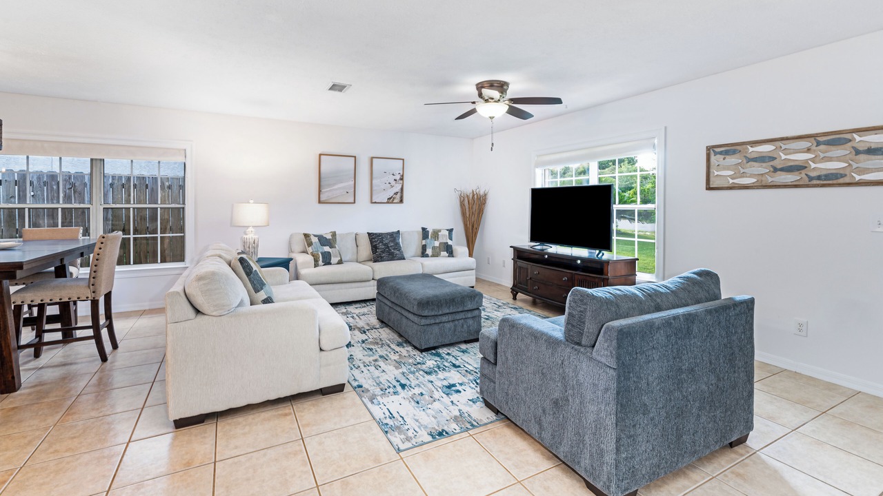 Photo of Livingroom in Riviera Beach