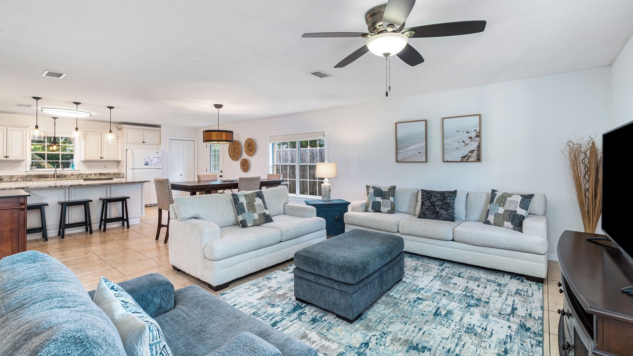 Photo of Livingroom in Riviera Beach