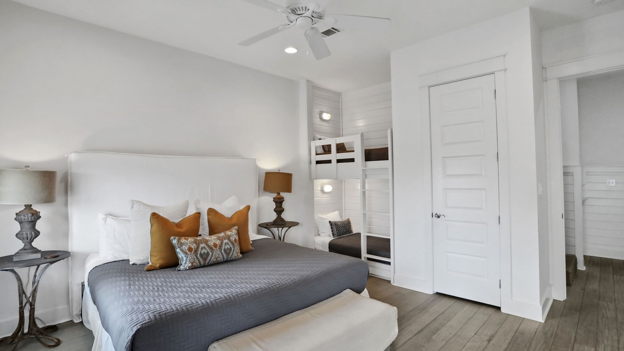 Photo of Bedroom in Inlet Beach