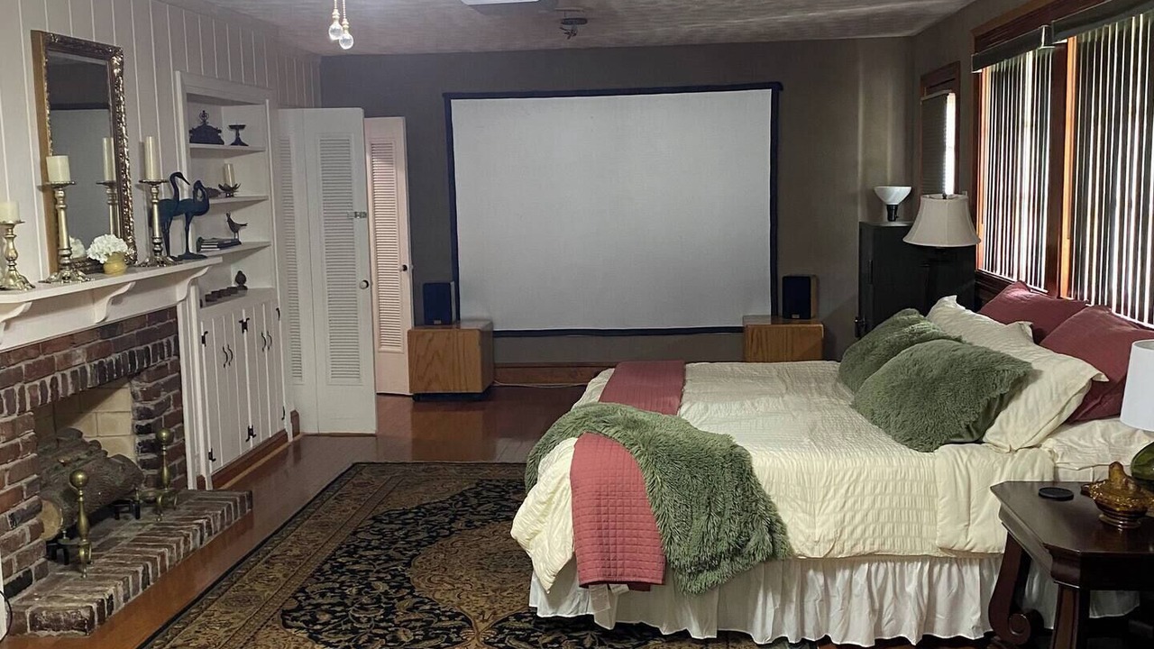 Photo of Bedroom in Mid City South