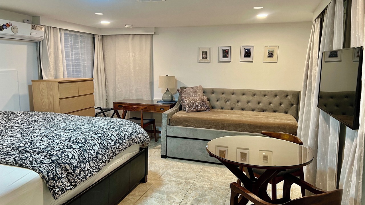 Photo of Bedroom in Arabi