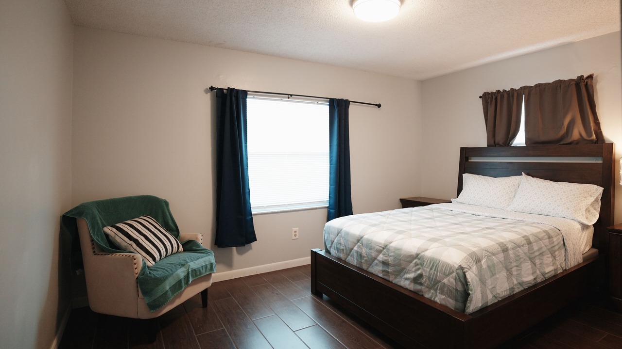 Photo of Bedroom in Limona Improvement