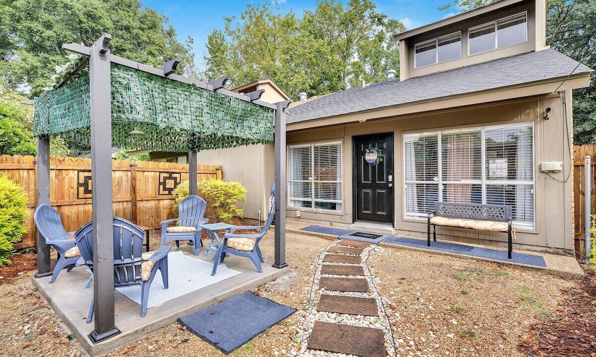 Photo of Patio Balcony in Highlands - Perkins