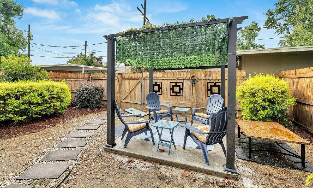 Photo of Patio Balcony in Highlands - Perkins