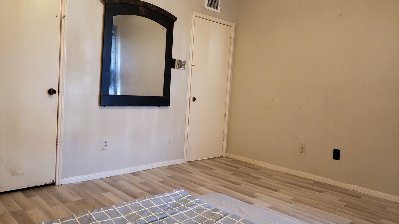 Photo of Bedroom in Clodine