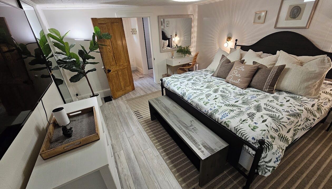 Photo of Bedroom in De Funiak Springs