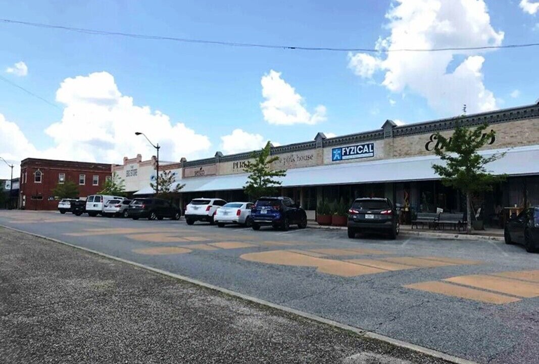 Photo of Others in De Funiak Springs
