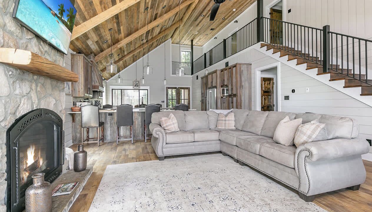 Photo of Livingroom in Farmerville