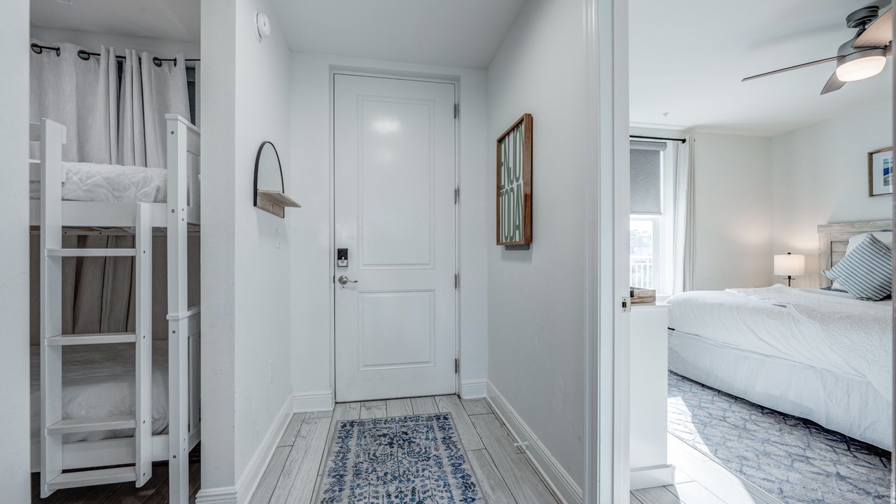 Photo of Bedroom in Gulf Place