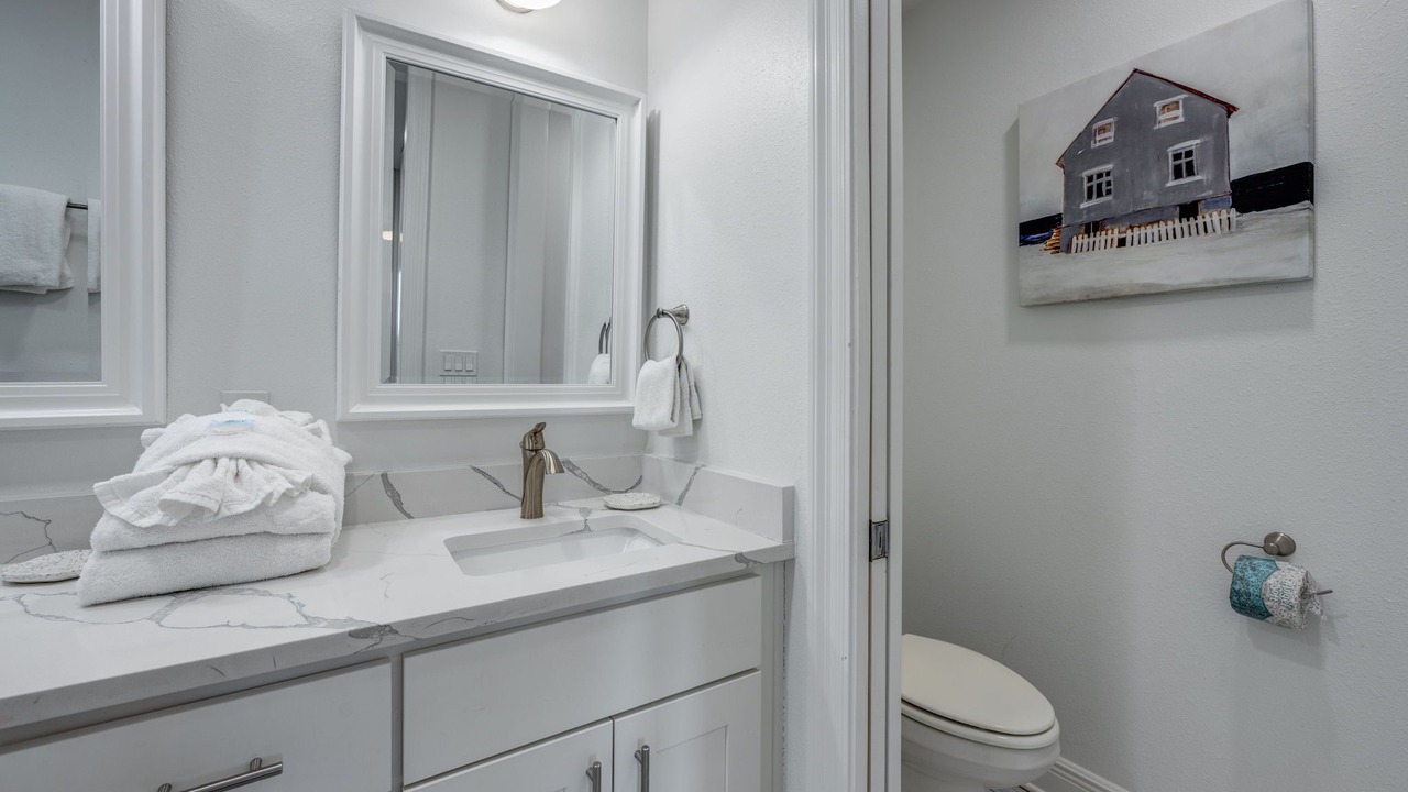 Photo of Bathroom in Gulf Place
