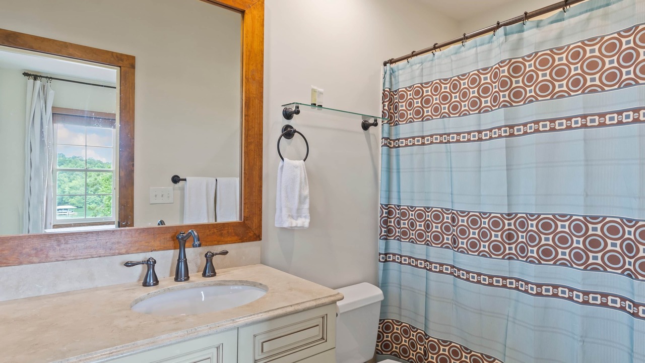 Photo of Bathroom in Dadeville