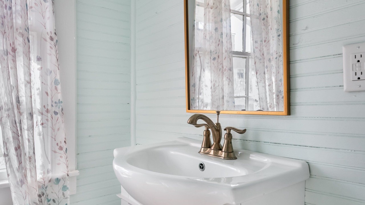 Photo of Bathroom in Natchez