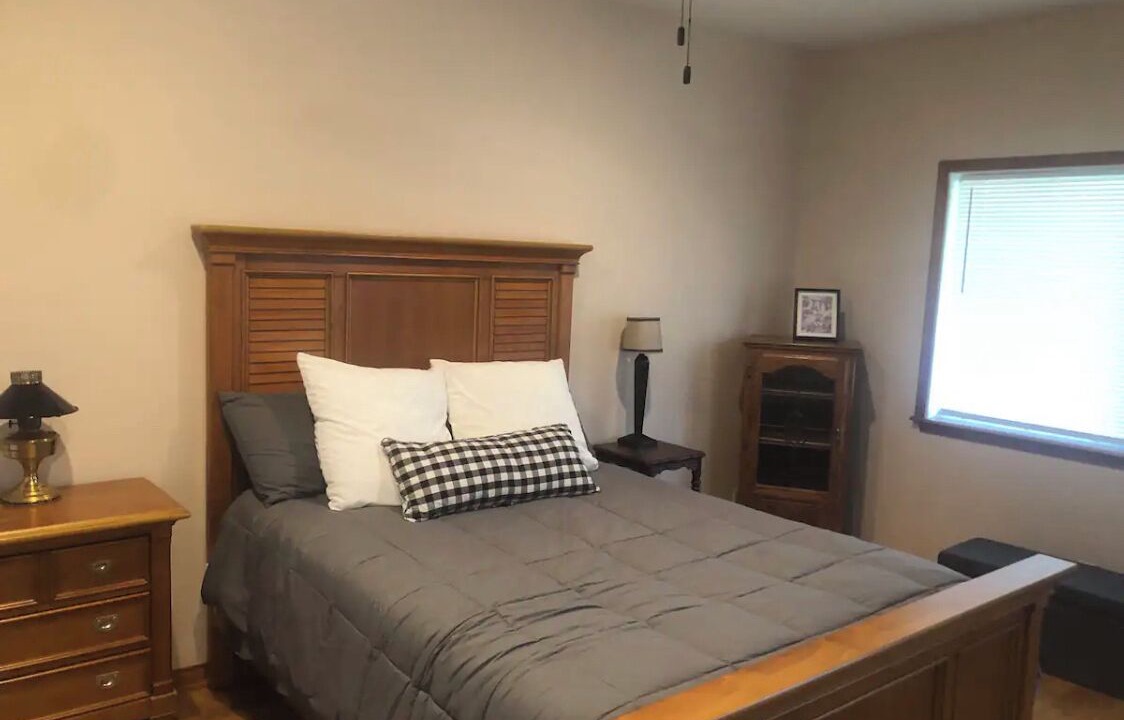 Photo of Bedroom in Mandeville
