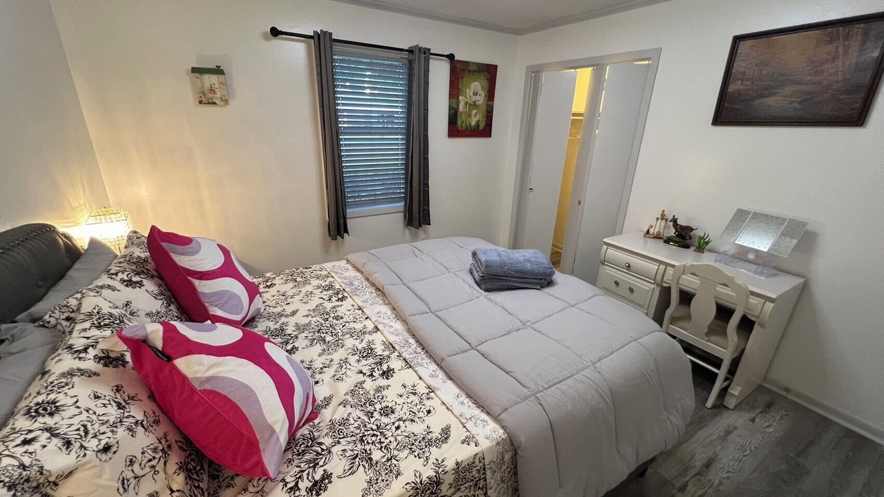 Photo of Bedroom in Monroe