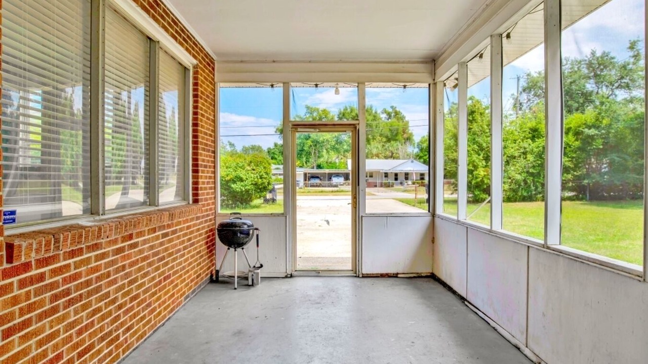 Photo of Outdoor in East Pensacola Heights