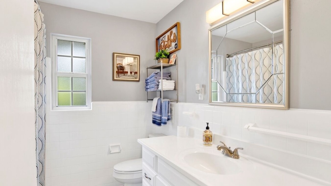 Photo of Bathroom in East Pensacola Heights