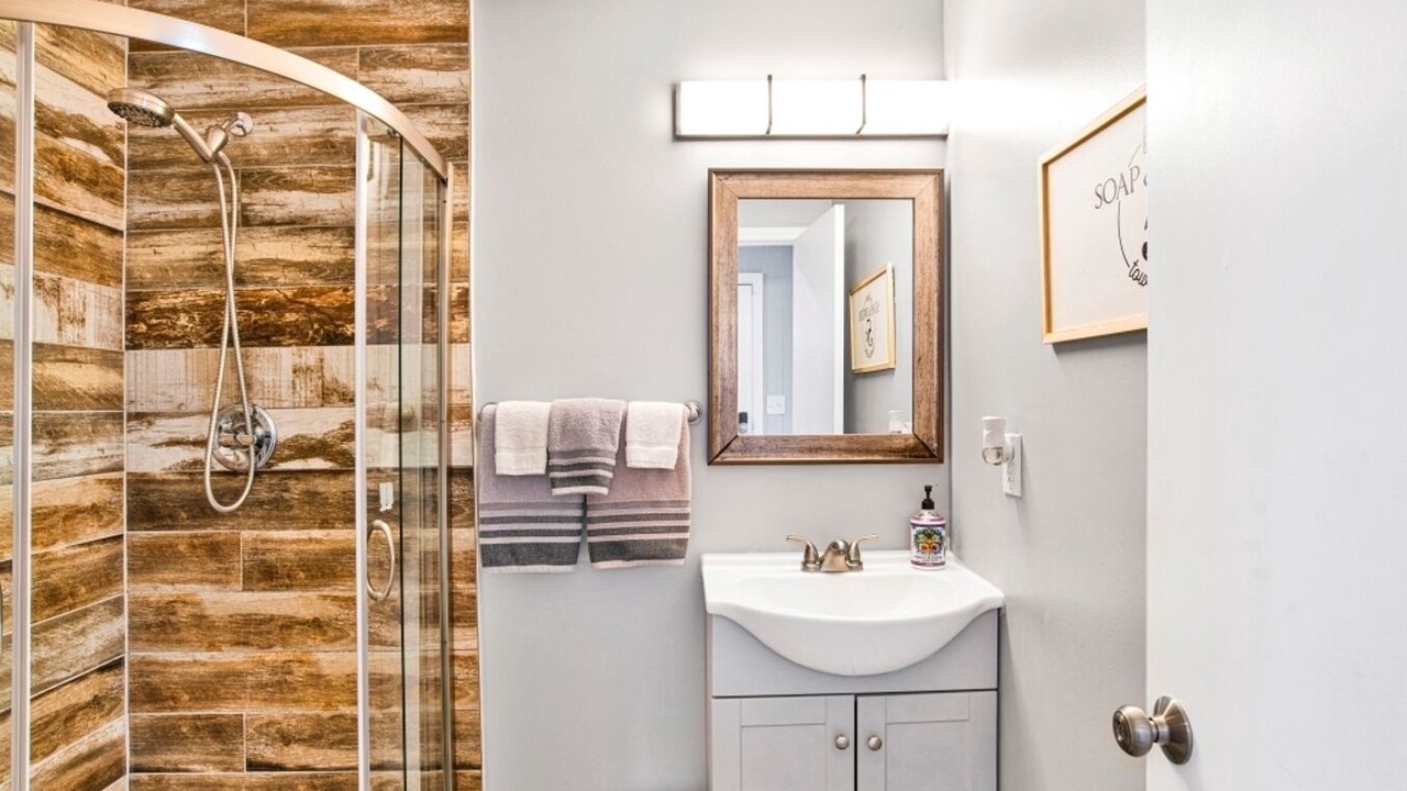 Photo of Bathroom in East Pensacola Heights