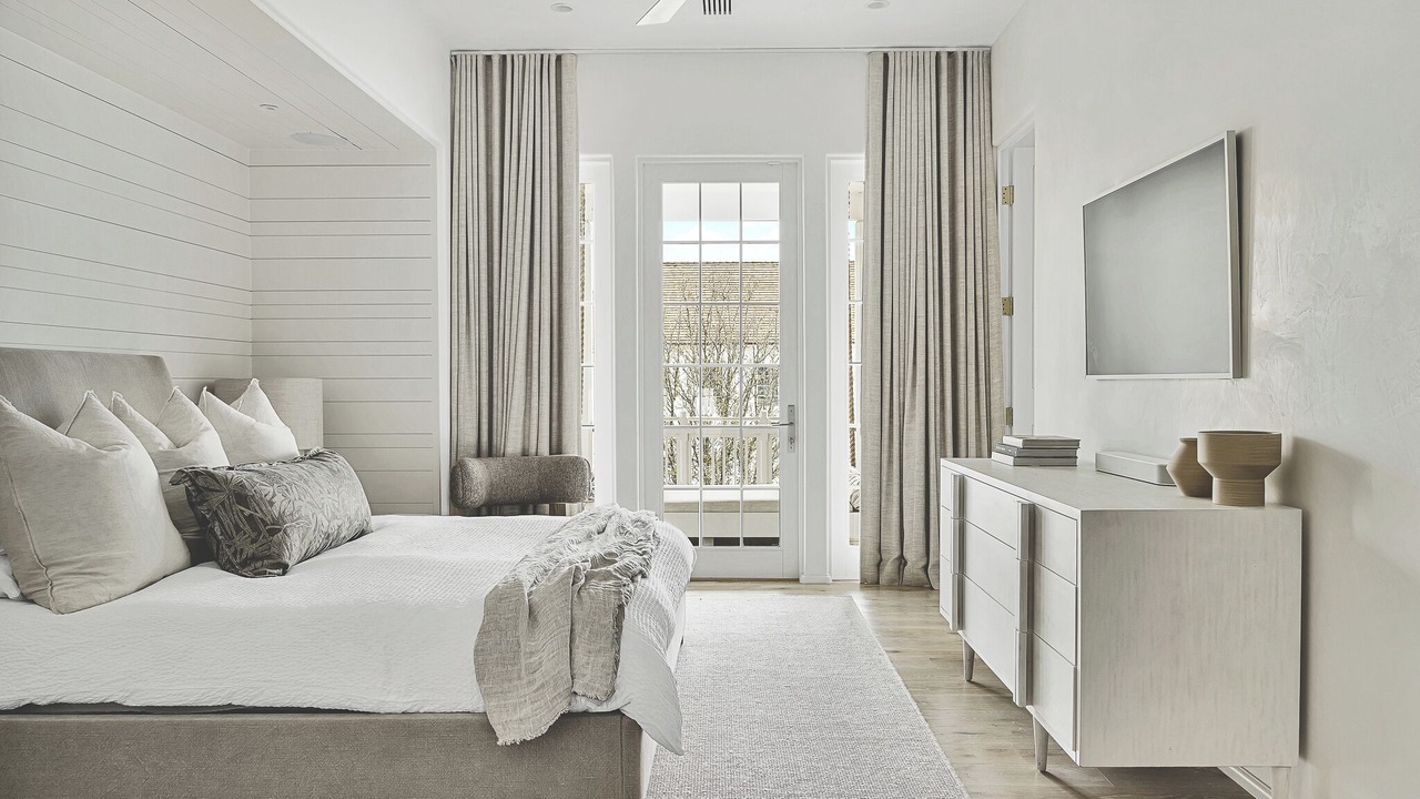 Photo of Bedroom in Seacrest