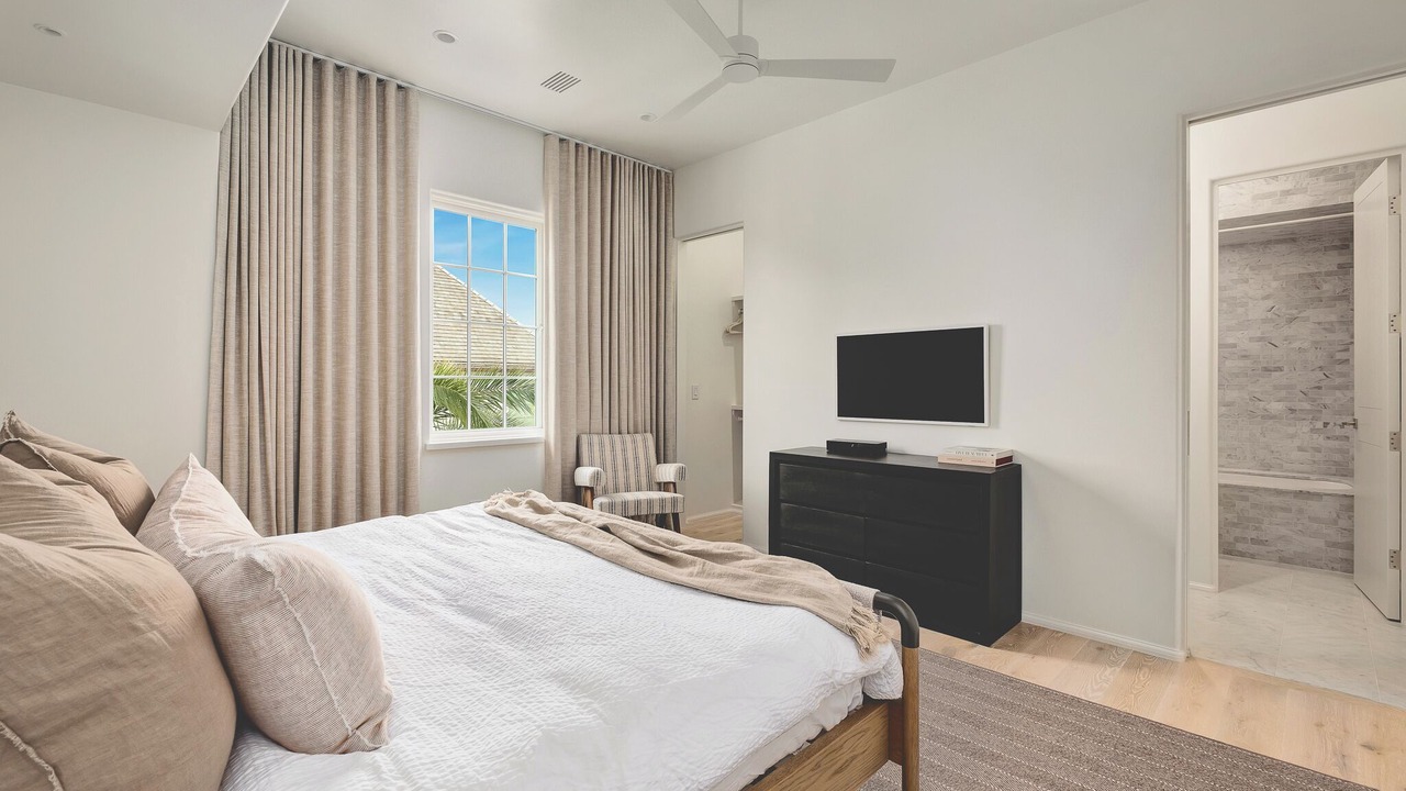 Photo of Bedroom in Seacrest