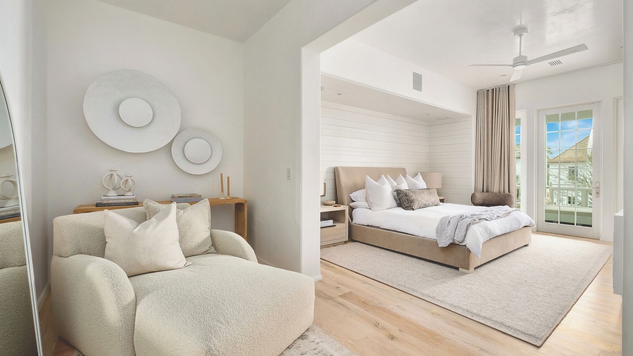 Photo of Bedroom in Seacrest