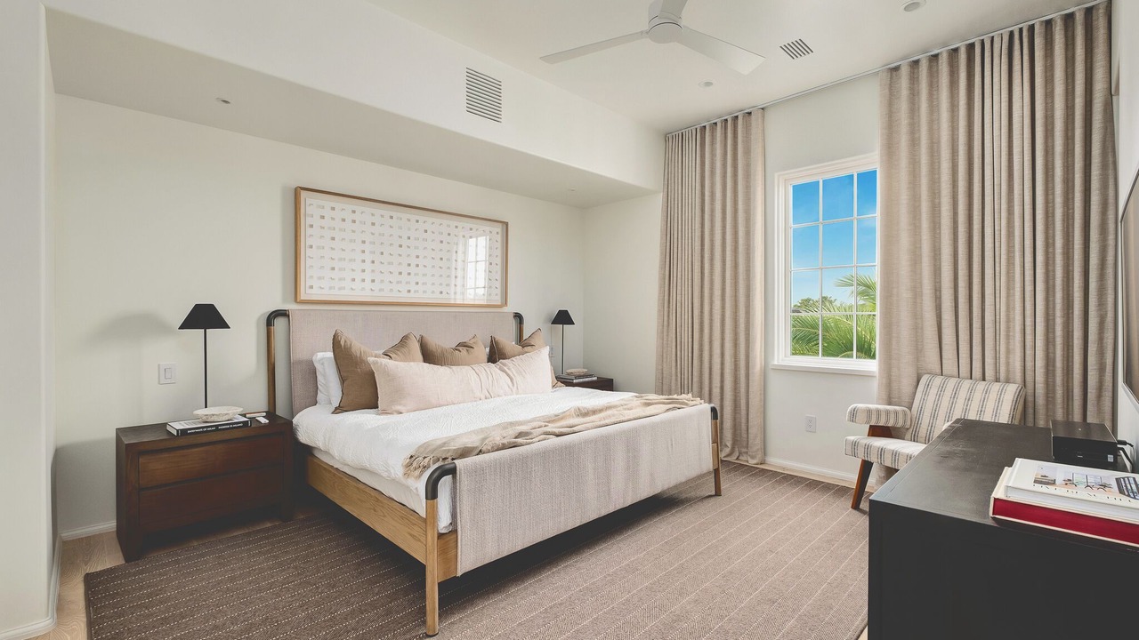 Photo of Bedroom in Seacrest