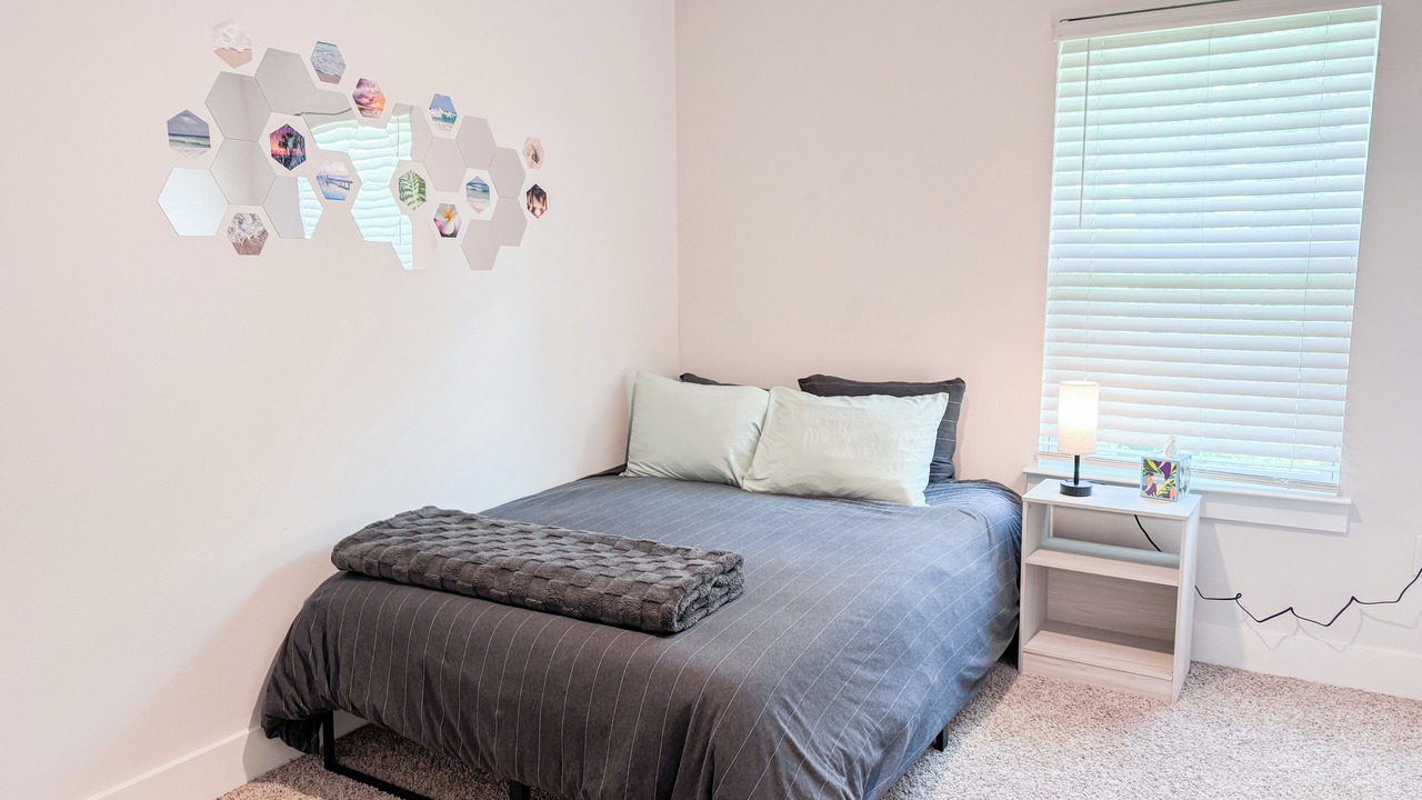 Photo of Bedroom in Pine Forest