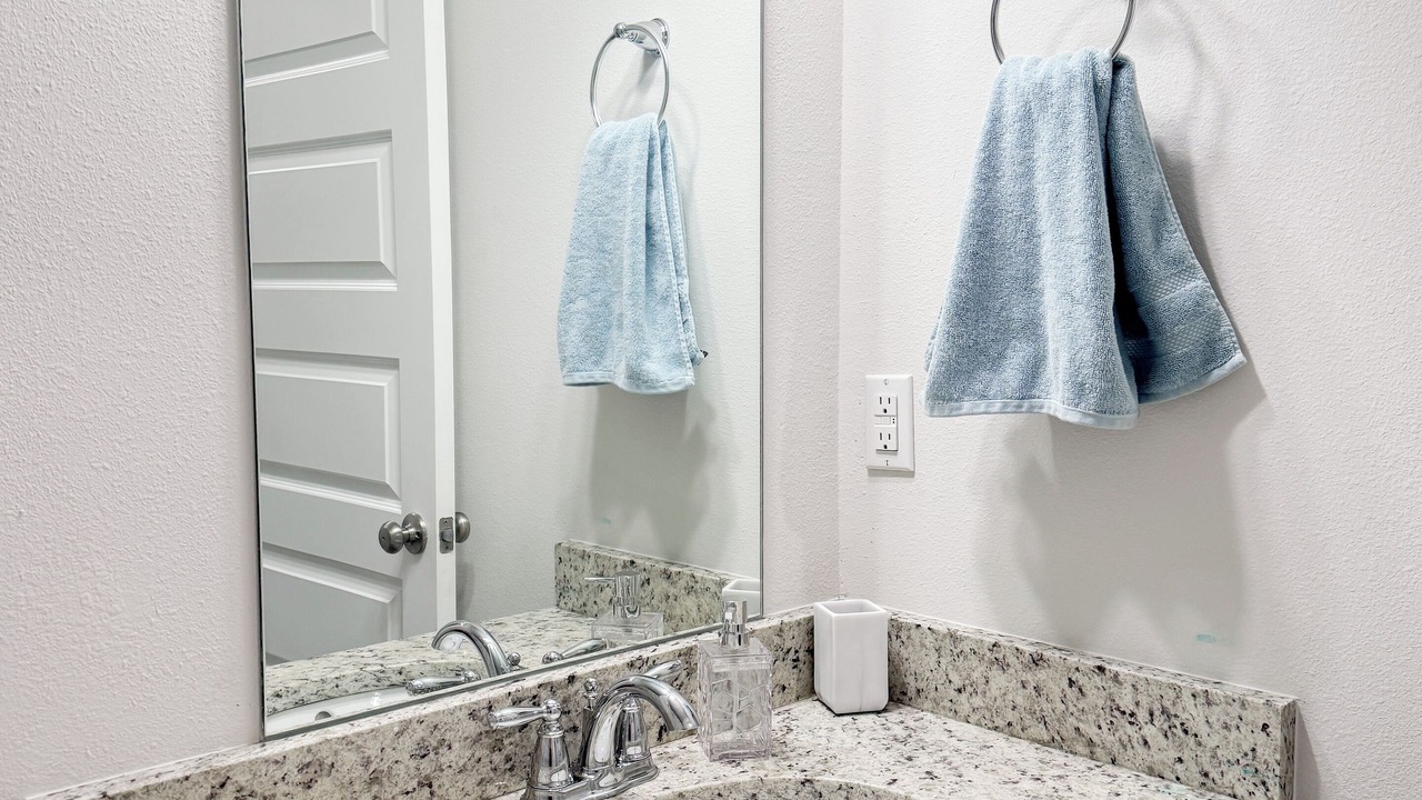 Photo of Bathroom in Pine Forest