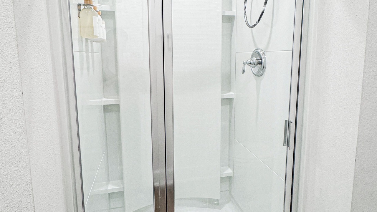 Photo of Bathroom in Pine Forest
