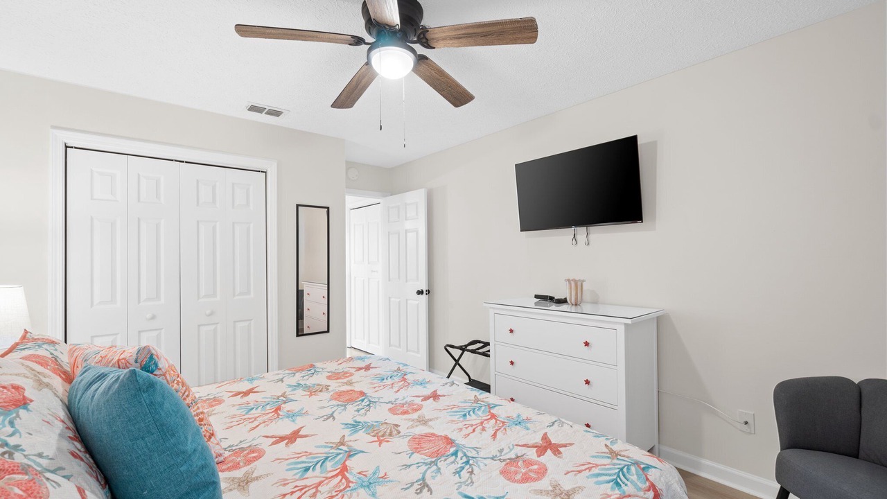 Photo of Bedroom in Bahama Beach