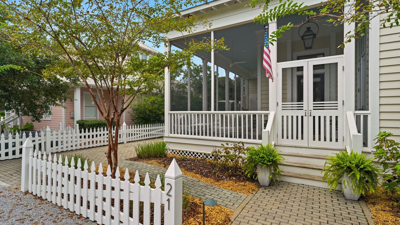 Photo of Outdoor in Cottage District