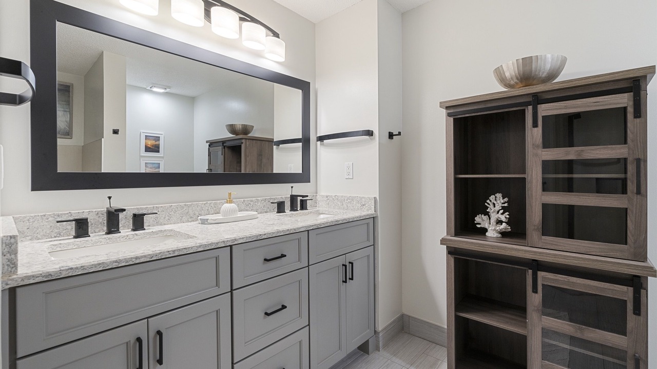 Photo of Bathroom in Four Mile Village