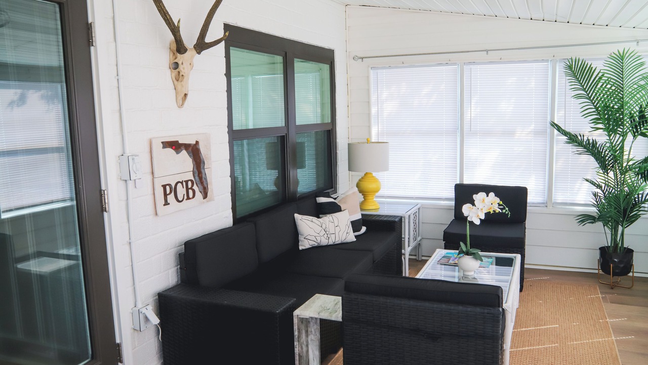 Photo of Livingroom in Bid-a-wee Beach